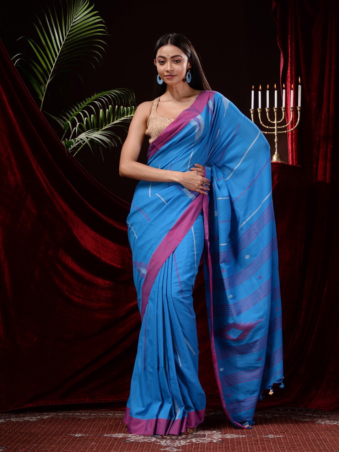 

Mitera Woven Design Pure Cotton Saree, Blue