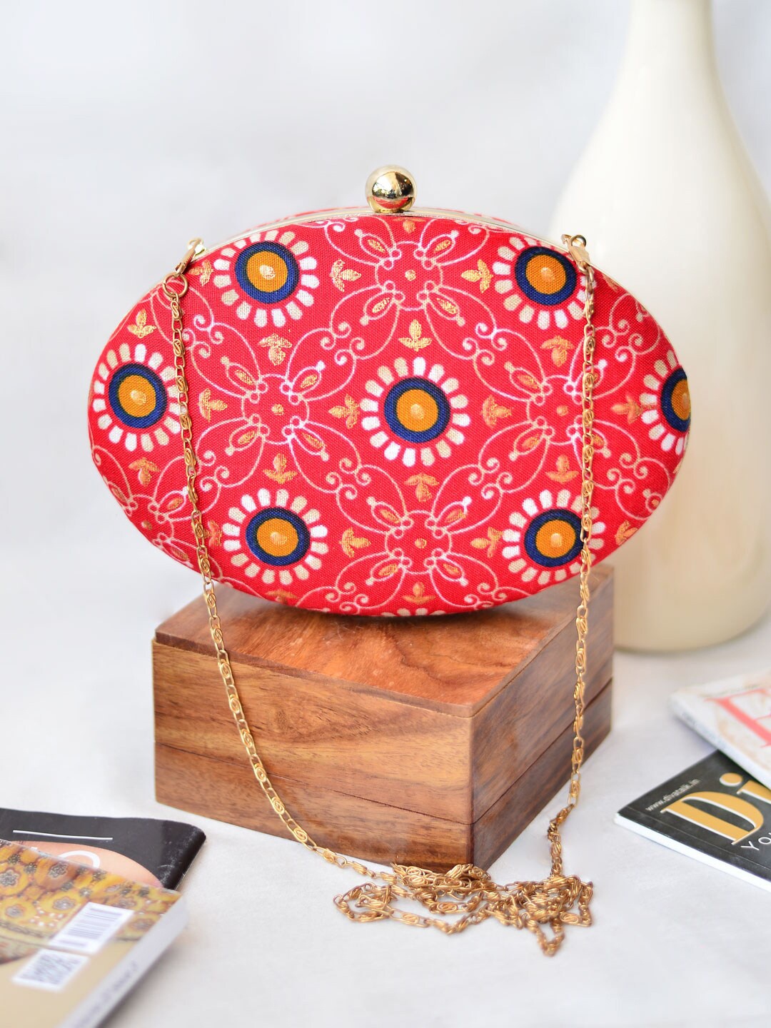 

ARTKLIM Floral Printed Shoulder Strap Oval Shape Box Clutch, Red