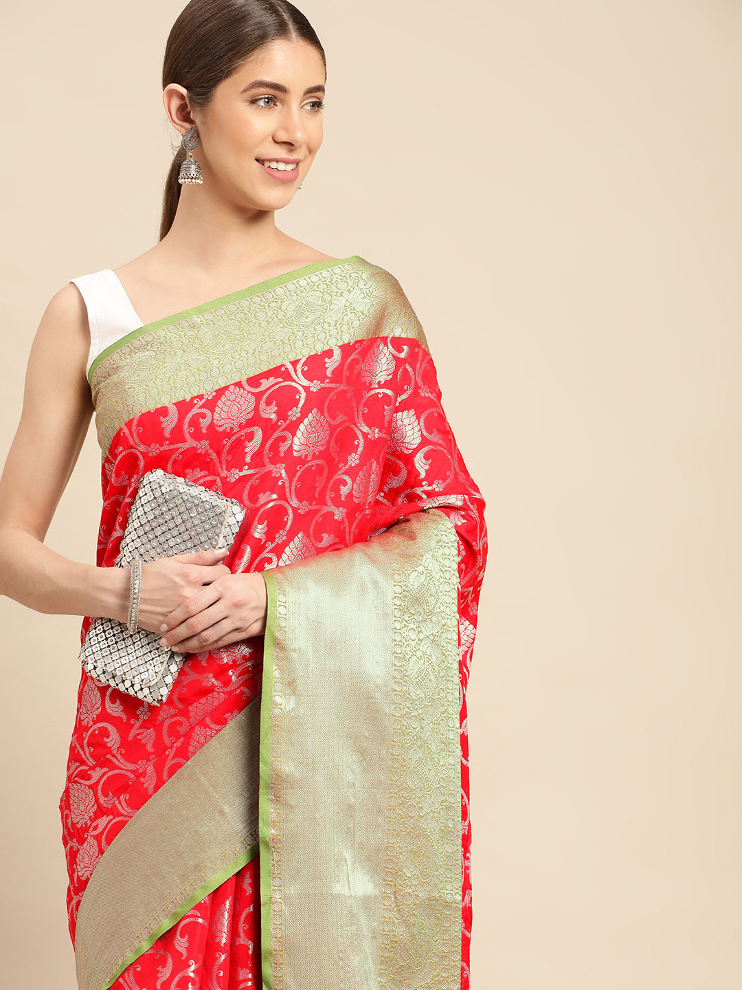 

VASTRANAND Woven Design Ethnic Motifs Zari Art Silk Banarasi Saree, Red