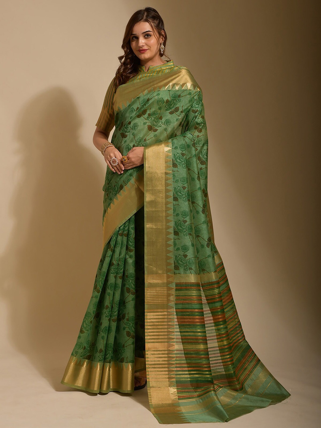 

ODETTE Floral Zari Art Silk Saree, Green