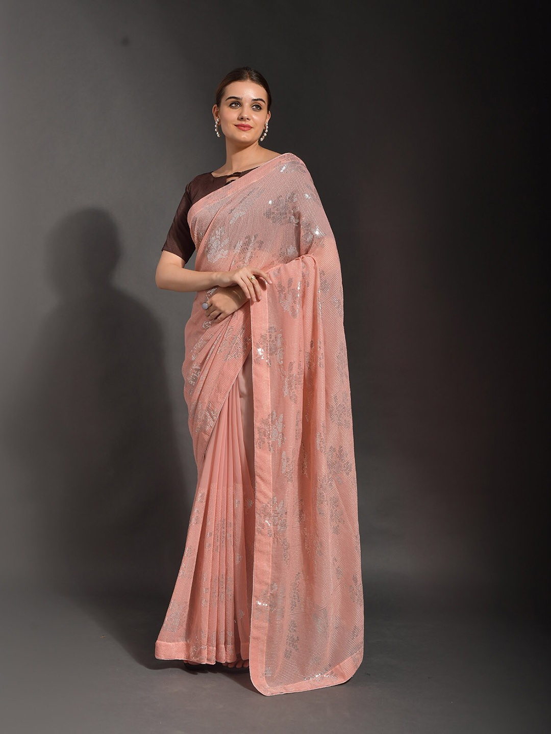 

ODETTE Floral Sequinned Saree, Peach