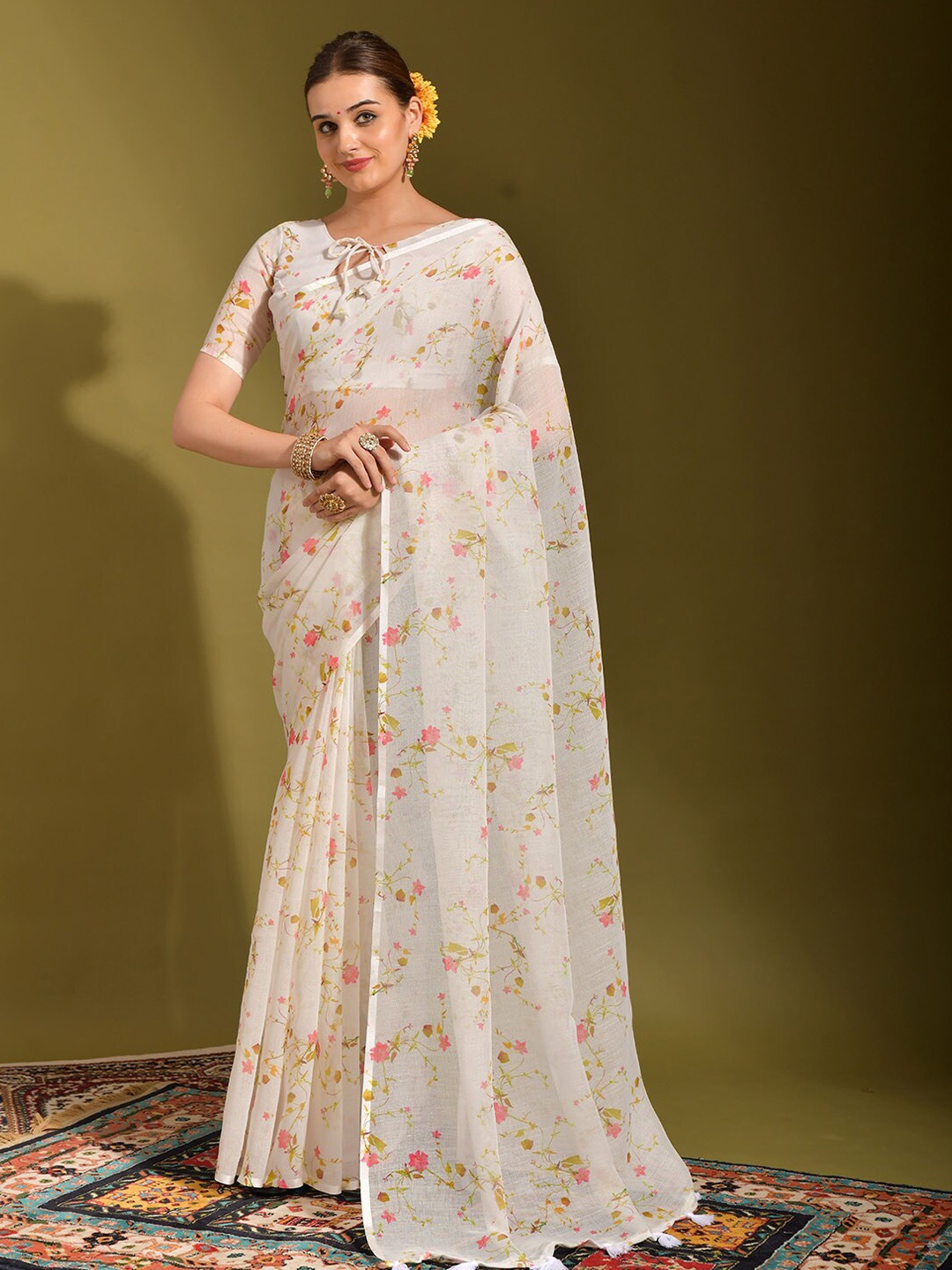 

ODETTE Floral Saree, White