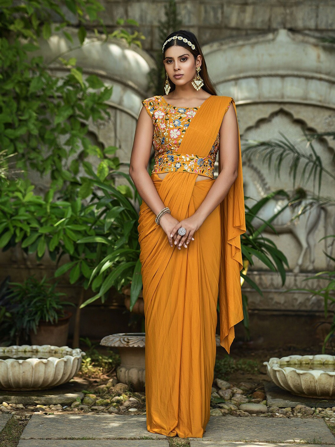 

ODETTE Embroidered Party Belted Saree, Mustard