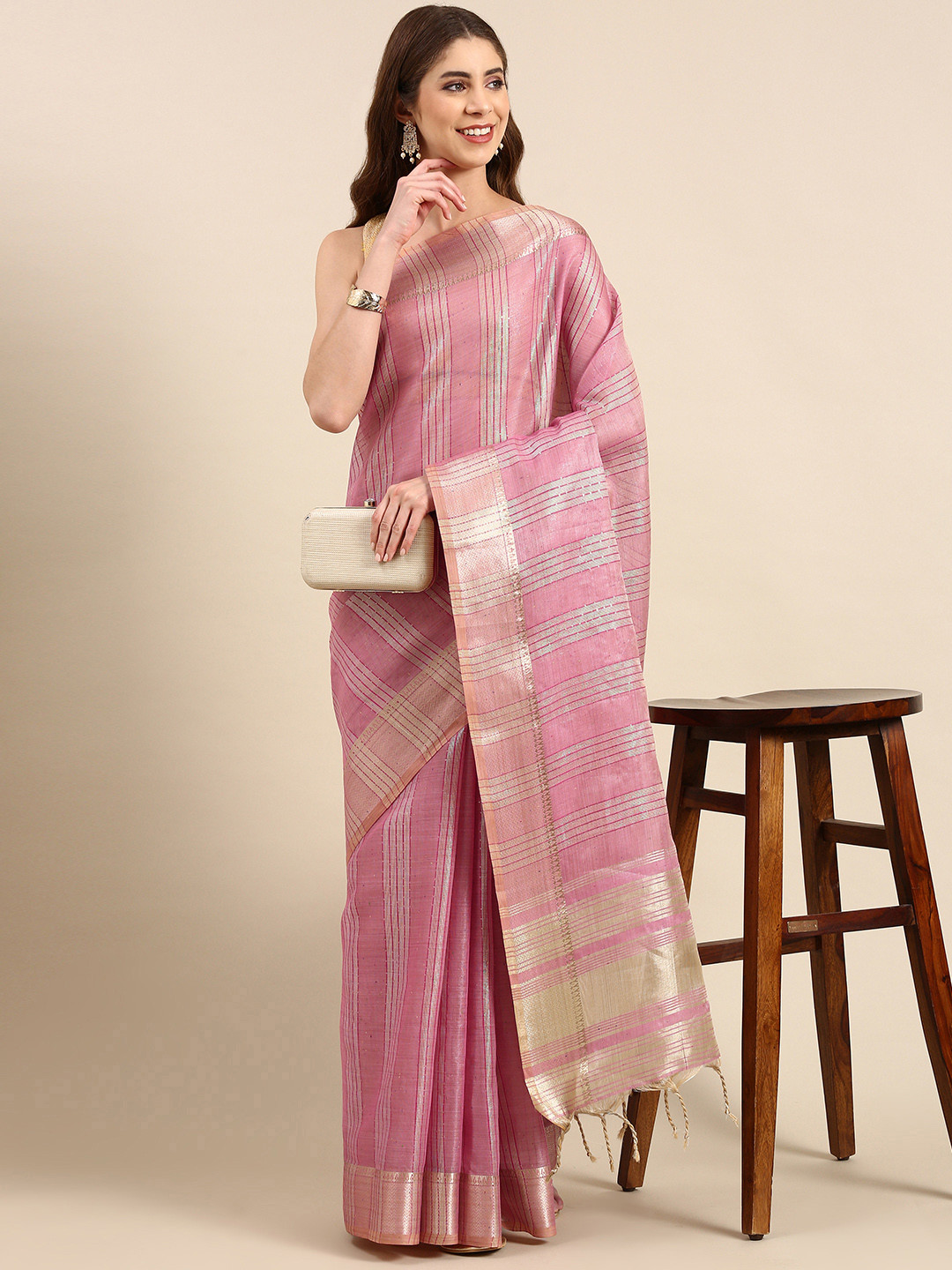 

VISHNU WEAVES Woven Design Striped Silk Cotton Maheshwari Saree, Magenta
