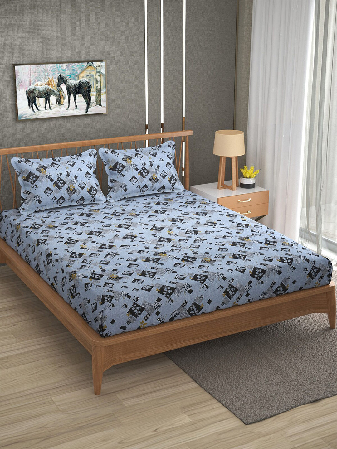 

Florida Grey & Black Geometric 120 TC Flat Pure Cotton Queen Bedsheet With 2 Pillow Covers