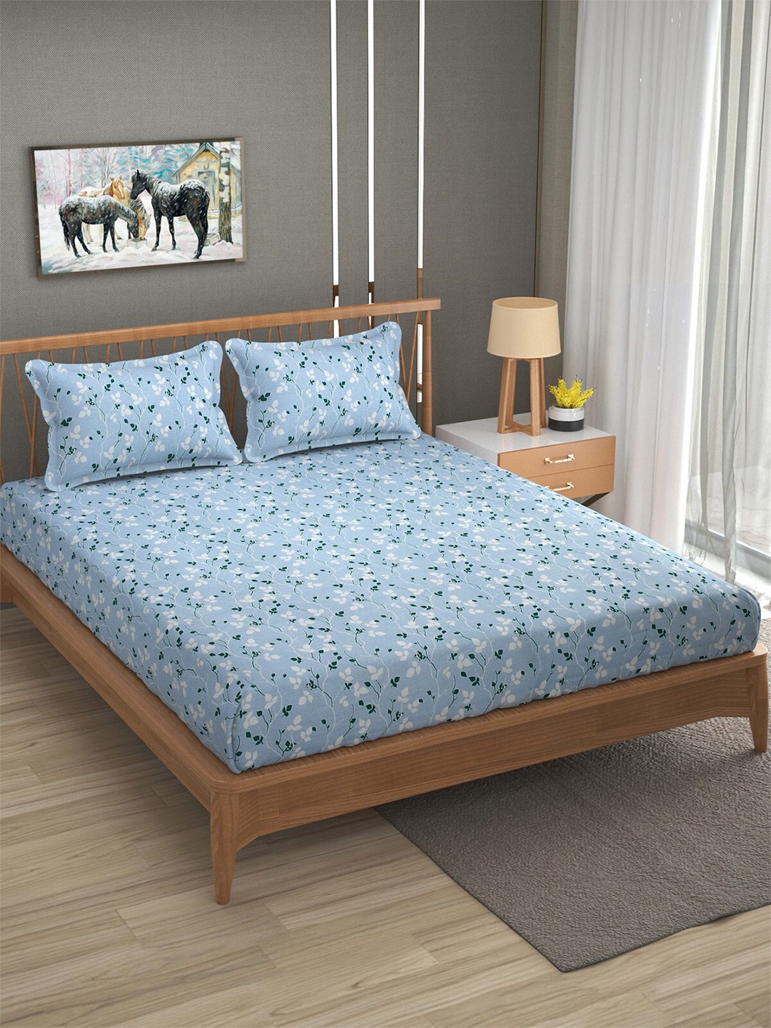 

Florida Blue & White Floral 120 TC Flat Cotton Queen Bedsheet with 2 Pillow Covers