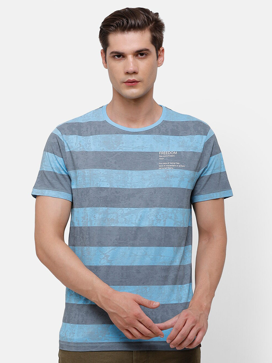 

Voi Jeans Men Striped Slim Fit Cotton T-shirt, Blue