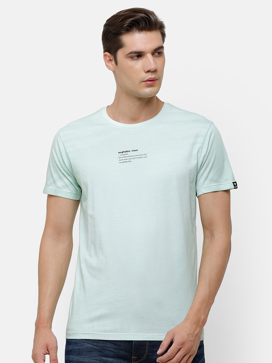 

Voi Jeans Men Solid Round Neck Slim Fit Cotton T-shirt, Green