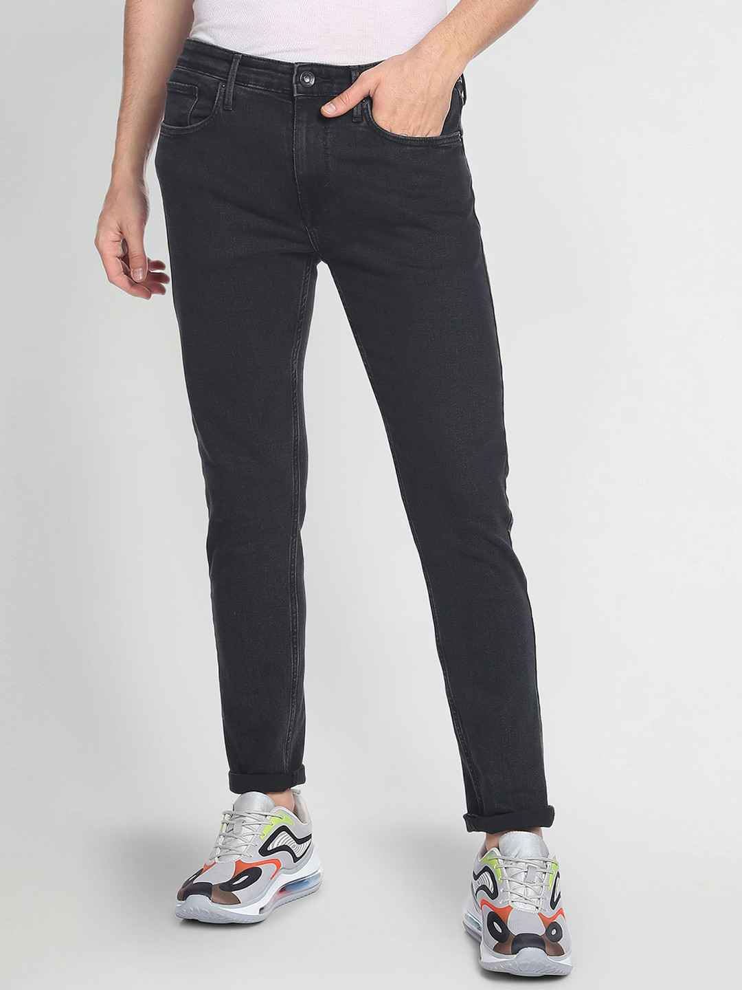 

Flying Machine Men Mid Rise Slim Fit Stretchable Jeans, Black