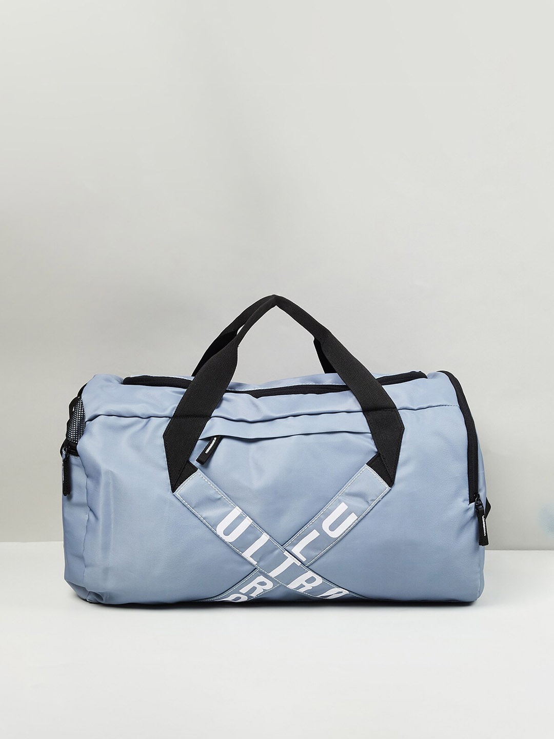 

max Men Printed Duffel Bag, Blue
