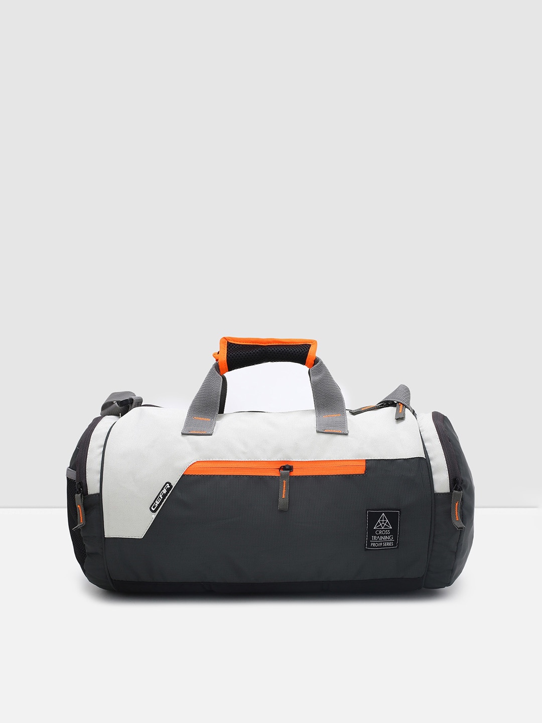 

max Men Colourblocked Duffle Bag, Grey