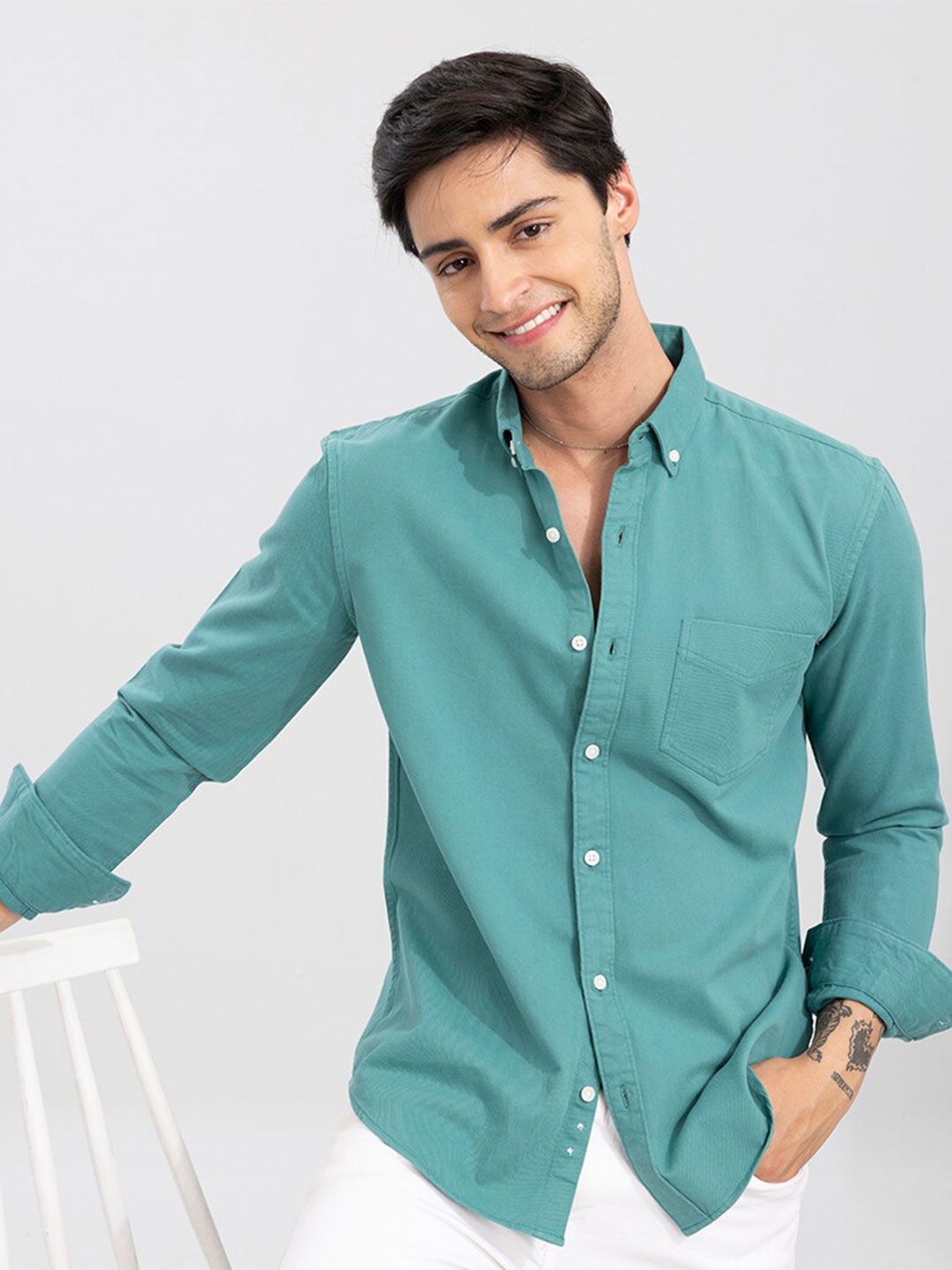 

Snitch Men Slim Fit Casual Cotton Shirt, Teal