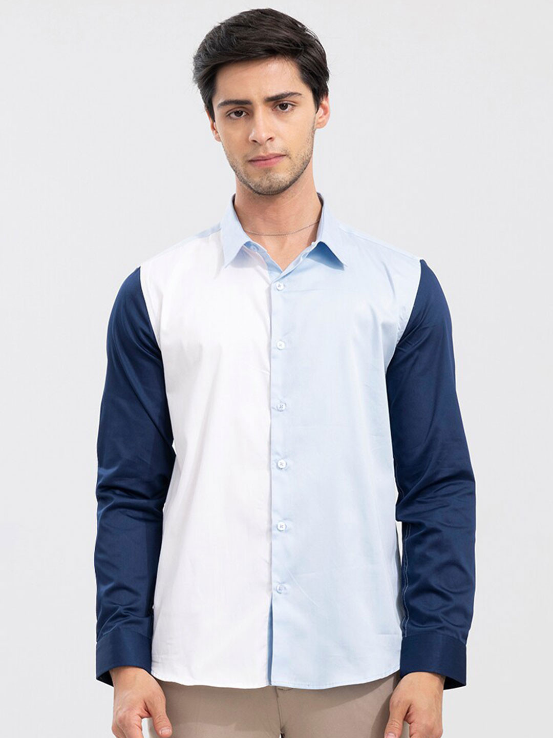 

Snitch Men Slim Fit Colourblocked Casual Cotton Shirt, Blue