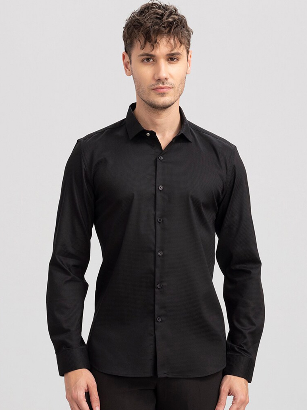 

Snitch Men Spread Collar Cotton Slim Fit Casual Shirt, Black