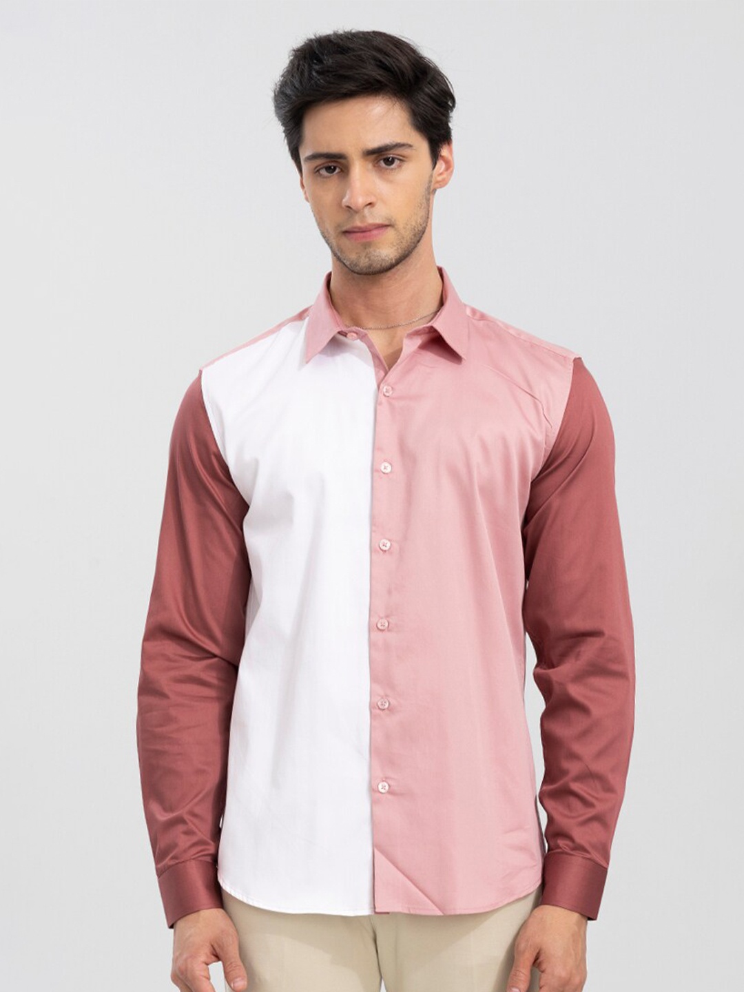 

Snitch Men Slim Fit Colourblocked Casual Cotton Shirt, Pink