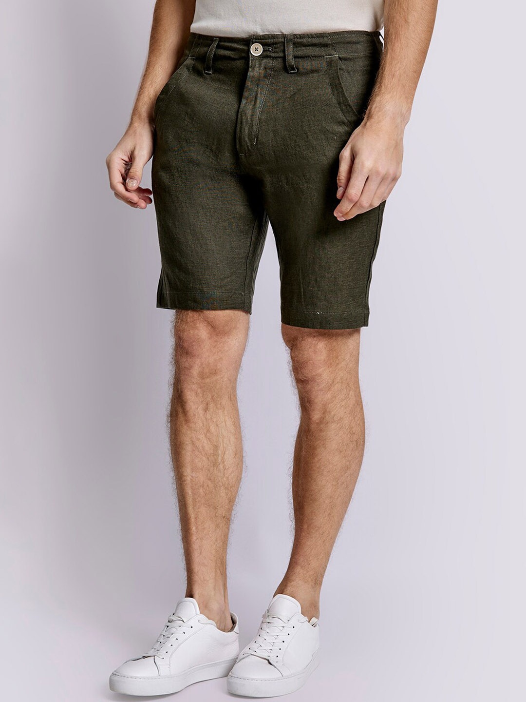 

Bruun & Stengade Men Regular Fit Pure Linen Chino Shorts, Olive