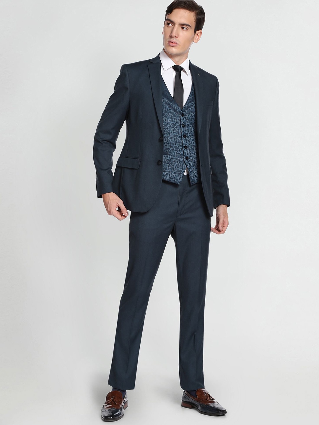 

Arrow Men Patterned Single-Breasted Three-Piece Formal Suit, Teal