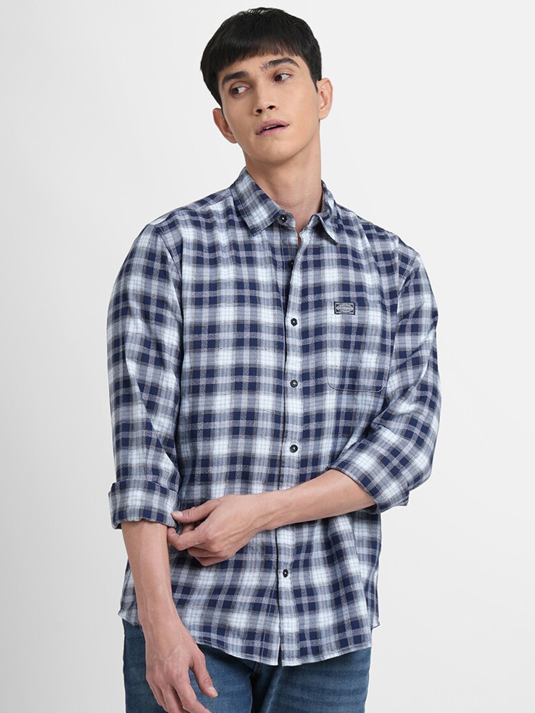 

Jack & Jones Men Checked Casual Cotton Shirt, Navy blue