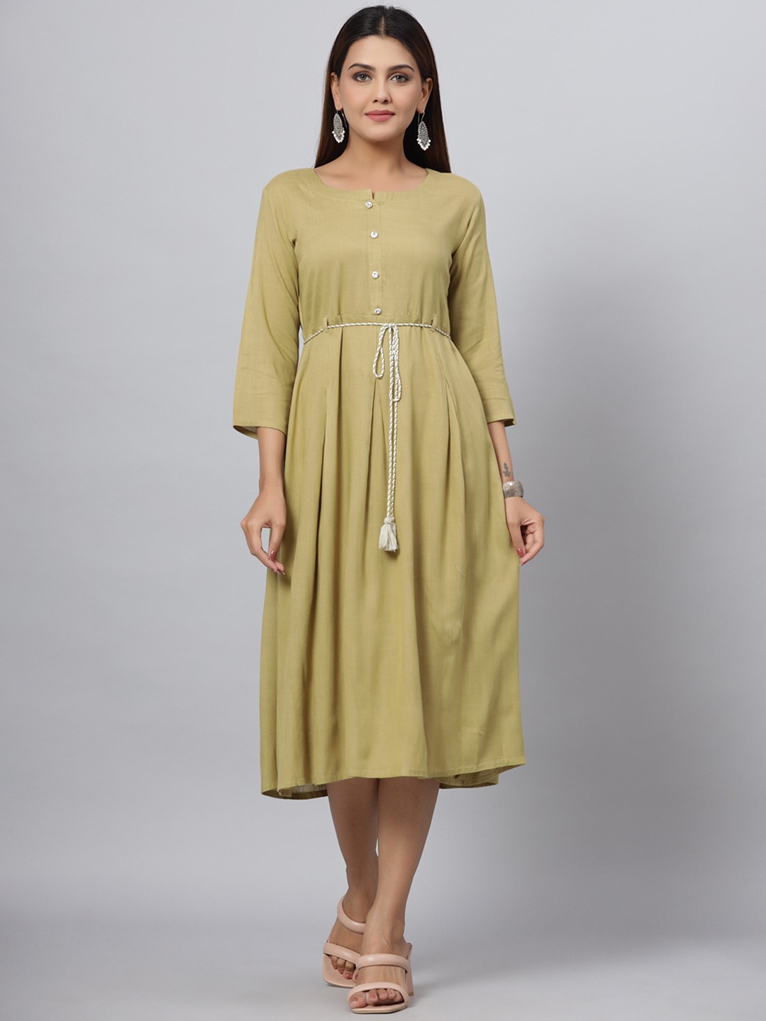 

Juniper Fit & Flare Round Neck Midi Ethnic Dress, Green