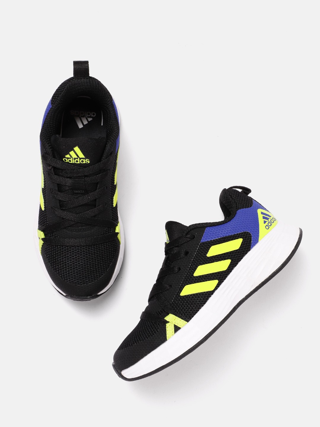 

ADIDAS Kids Woven Design Volant Run 1.0 Running Shoes, Black