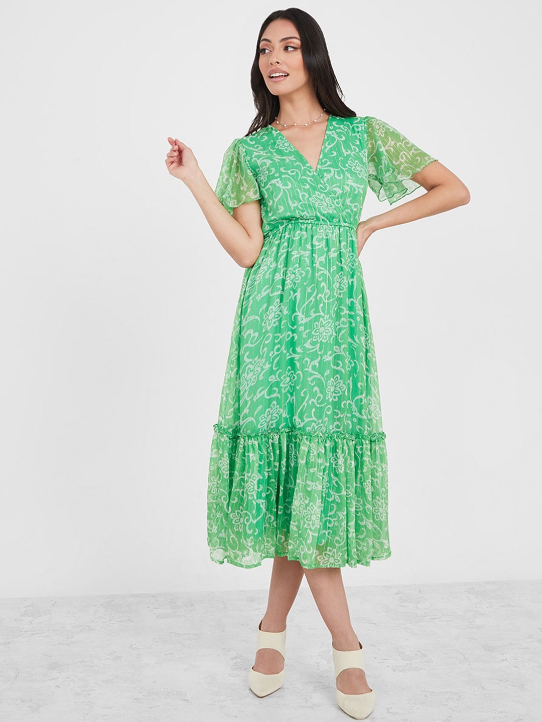 

Styli Floral Printed Midi Wrap Dress, Green