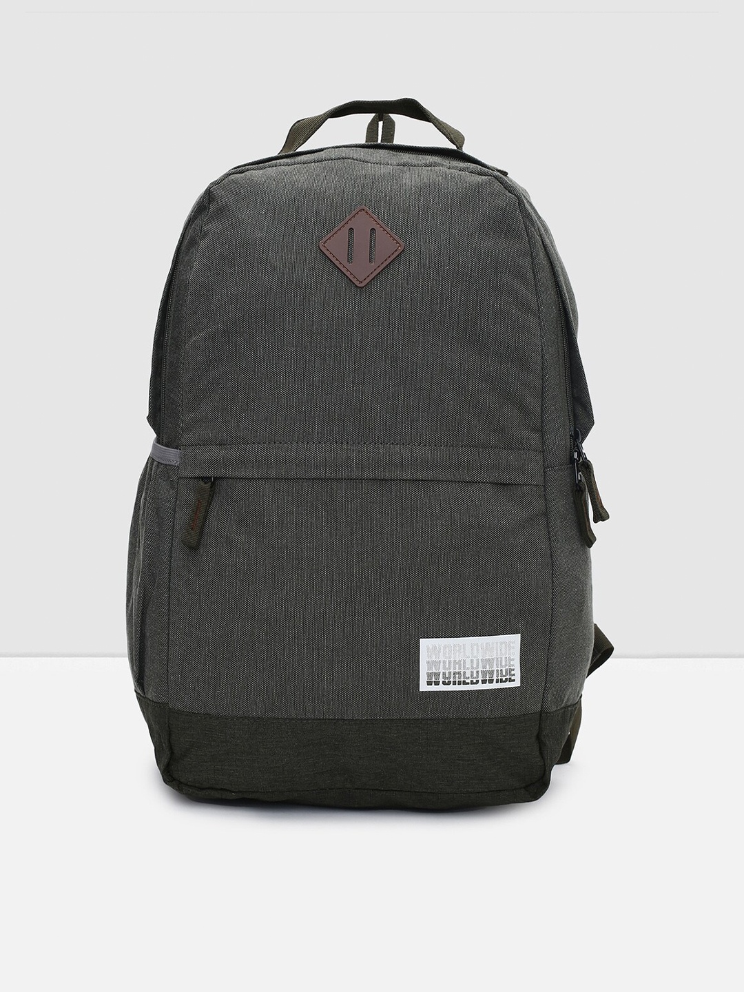 

max Men Ergonomic Shoulder Straps Backpack, Grey