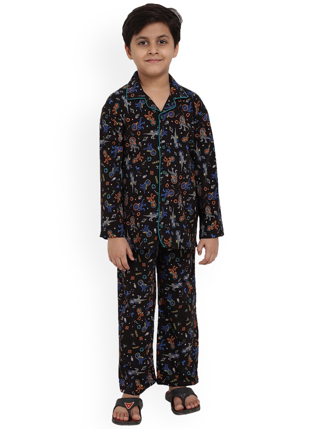 

Ninos Dreams Boys Printed Night suit, Black