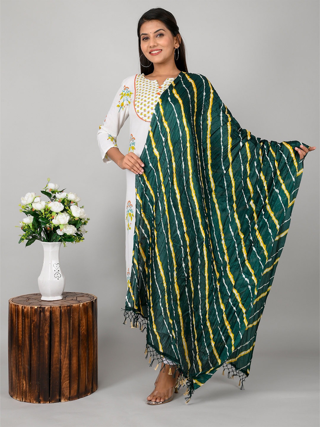 

Kesarya Striped Pure Silk Leheriya Dupatta, Green