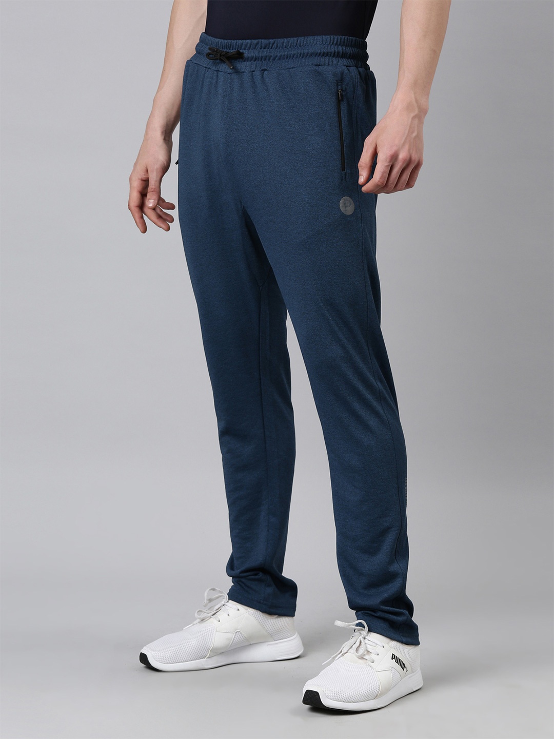 

Pepe Jeans Men Reflective Logo Print Detail Rapid Dry Track Pant, Navy blue