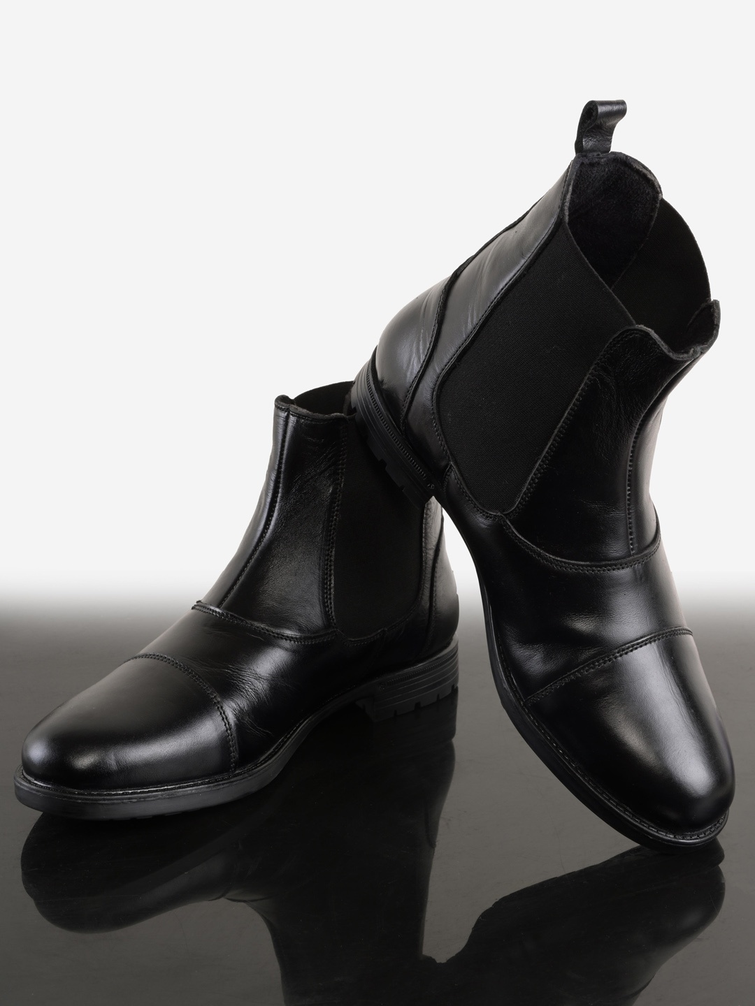 

BuckleUp Men Leather Chelsea Boots, Black