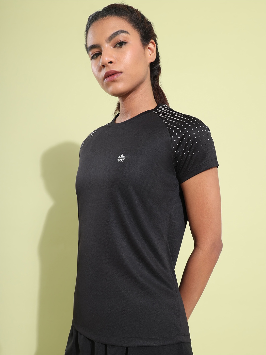 

cultsportone Women Moisture Wicking Printed Performance T-shirt, Black