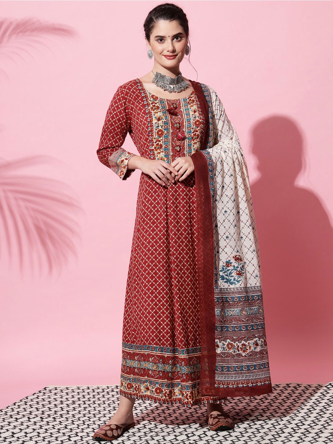 

AMIRAS INDIAN ETHNIC WEAR Women Printed Maxi Cotton Ethnic Dress With Dupatta, Maroon