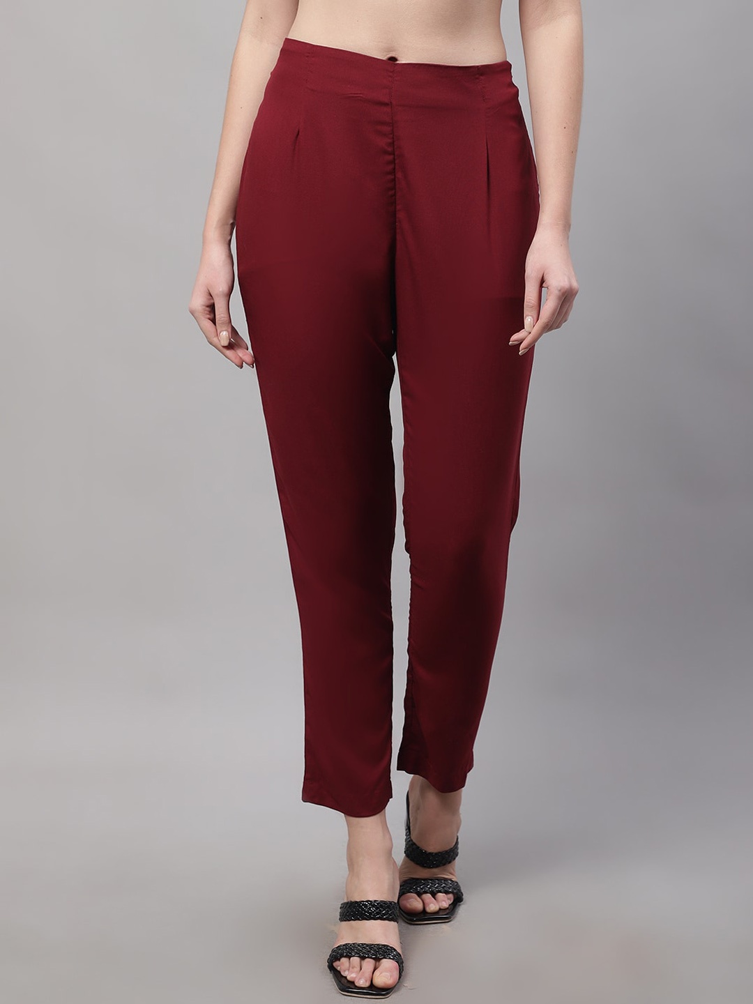 

Cantabil Women Mid-Rise Pleated Trousers, Maroon