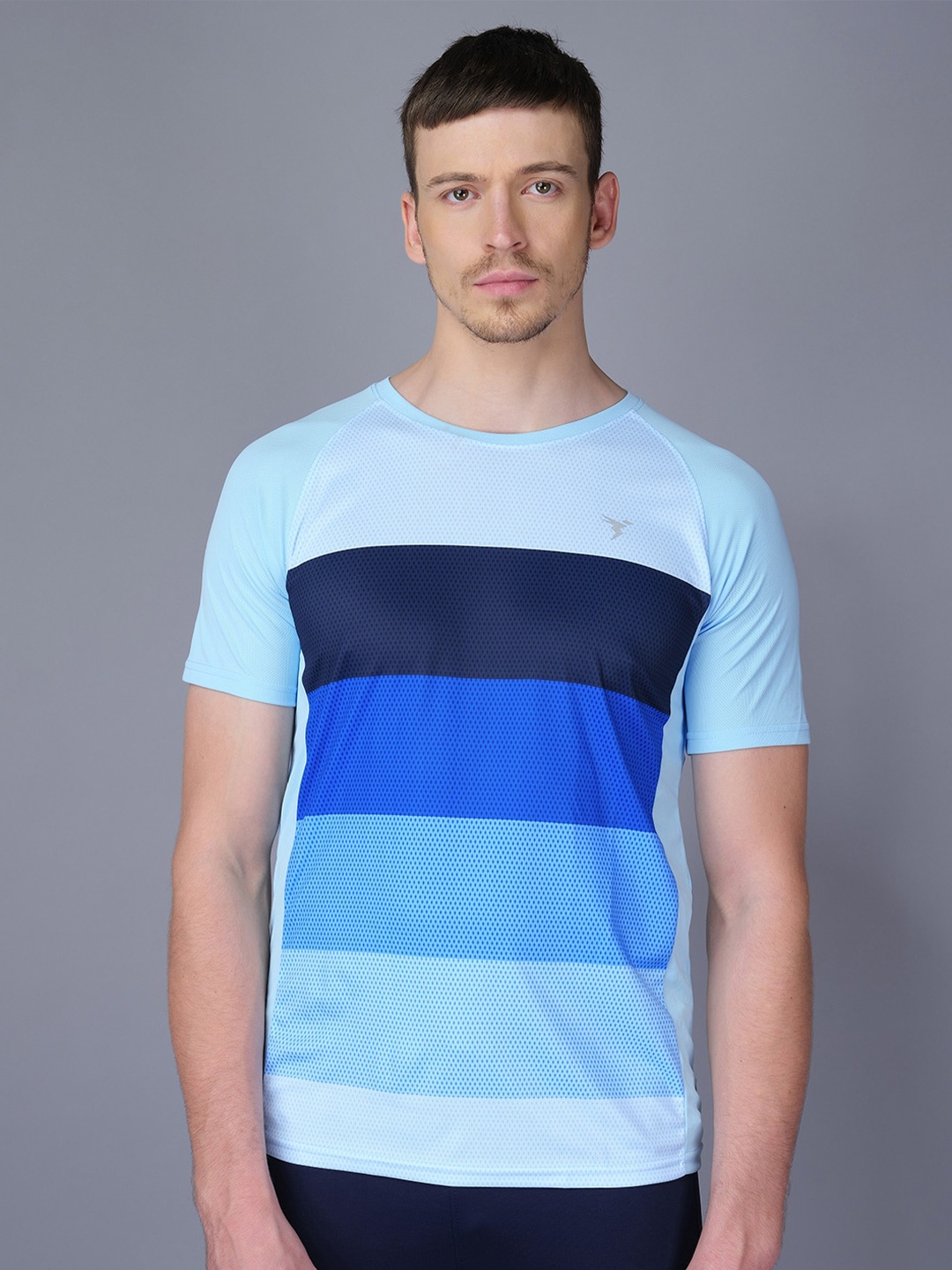 

Technosport Men Colourblocked Active T-shirt, Blue