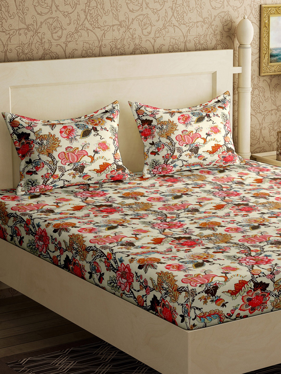 

BELLA CASA Classic Collection Cream-Coloured Flat Queen Bedsheet With 2 Pillow Covers