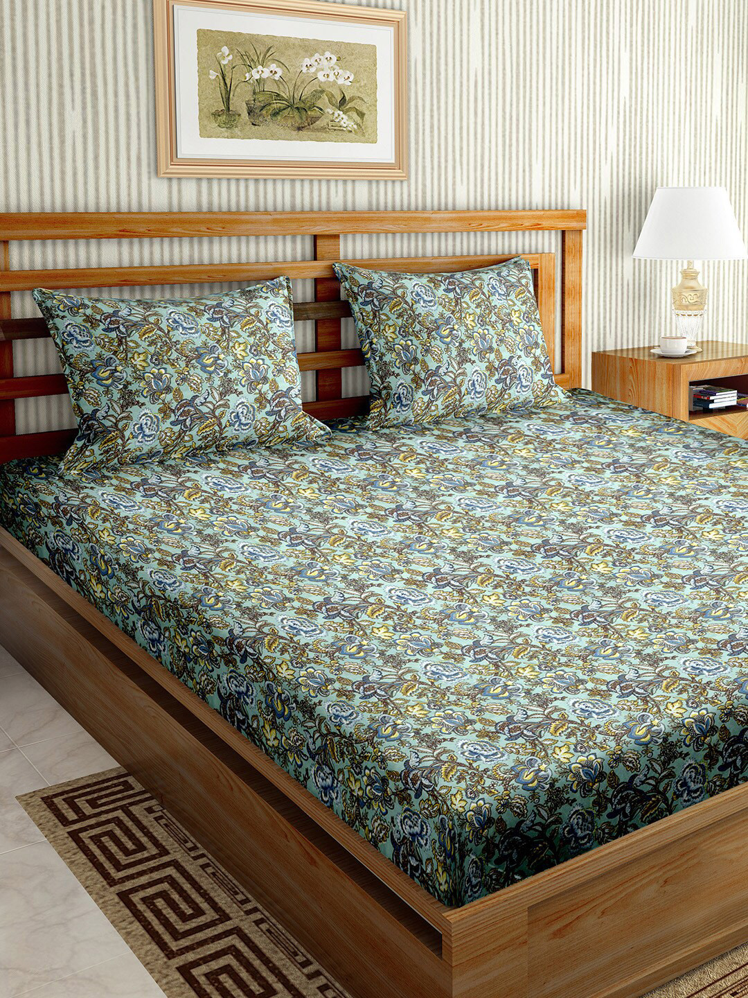 

BELLA CASA Classic Collection Green 210 TC Fitted Queen Bedsheet With 2 Pillow Covers