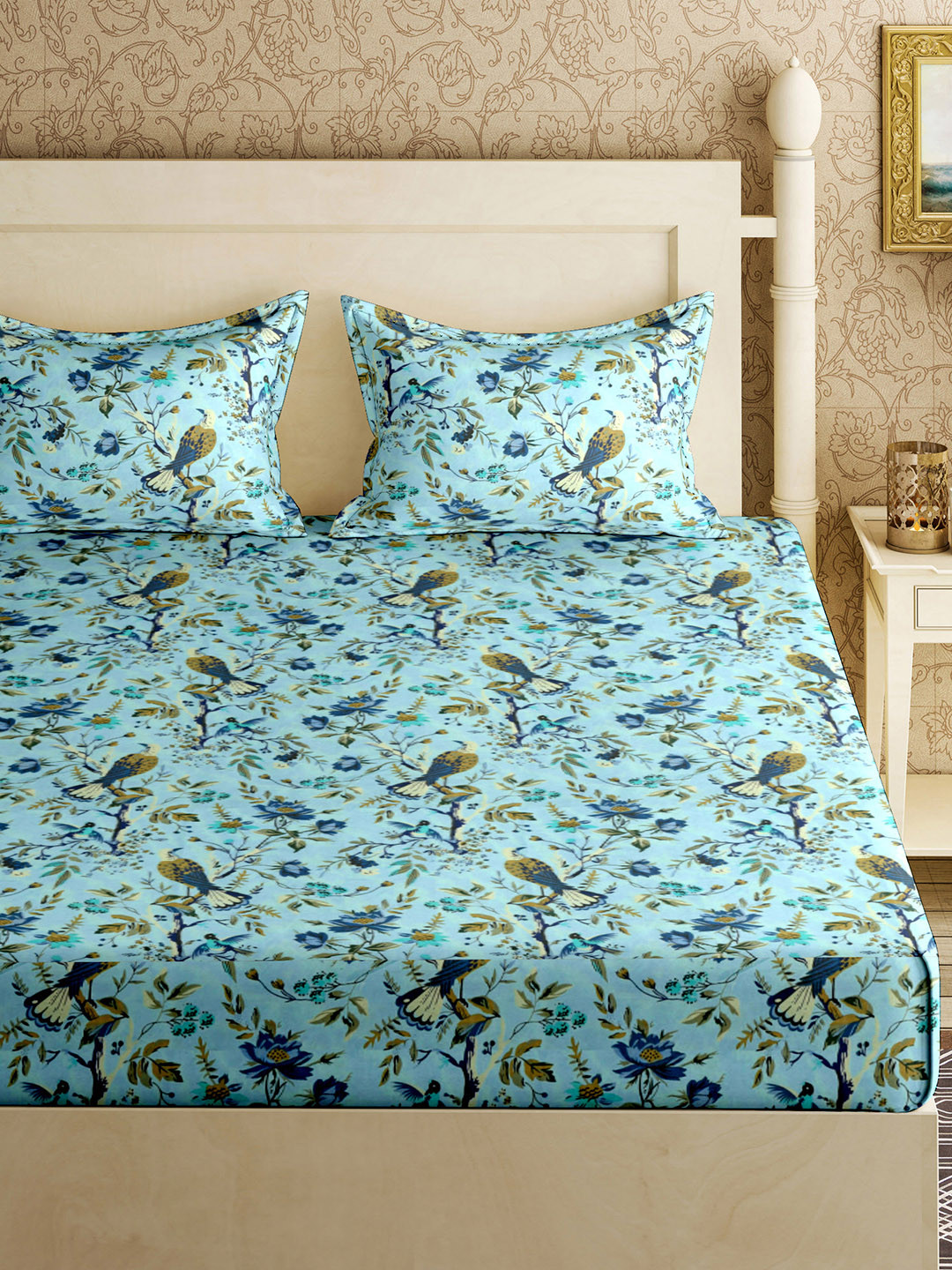 

BELLA CASA Classic Collection Blue Floral 210 TC Flat Queen Bedsheet With 2 Pillow Covers