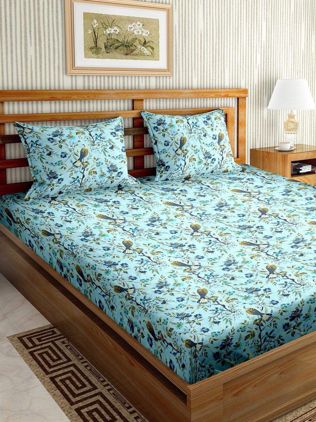 

BELLA CASA Classic Collection Blue Floral 210 TC Fitted Queen Bedsheet & 2 Pillow Covers