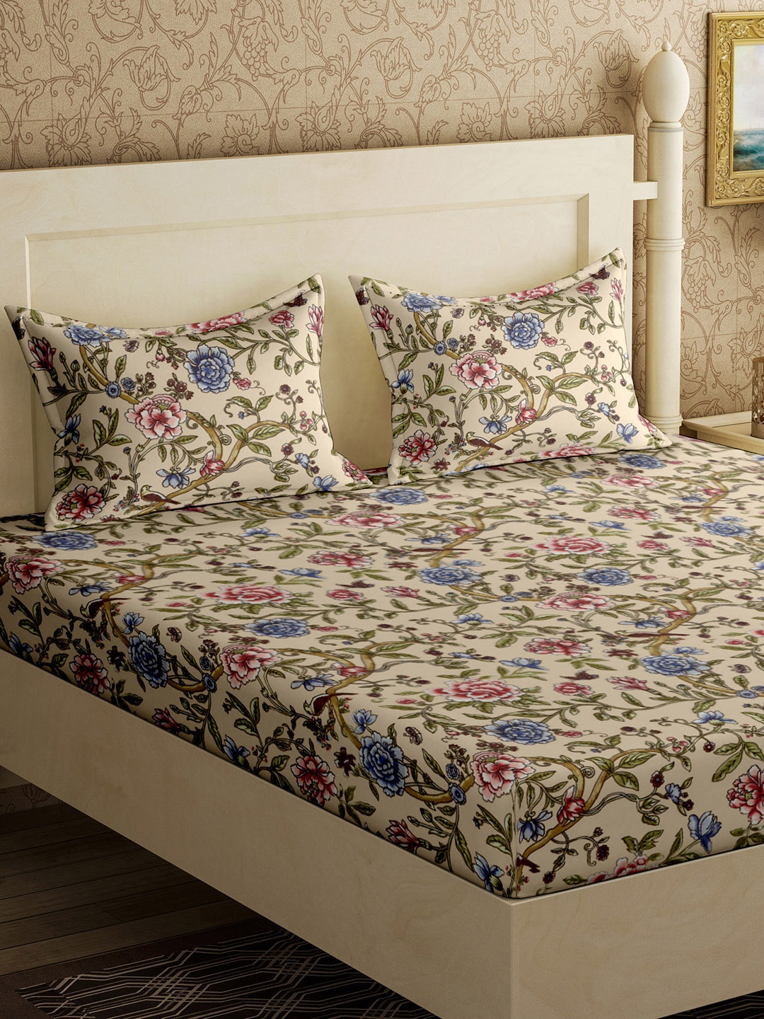 

BELLA CASA Classic Collection Cream-Coloured 210 TC Flat Queen Bedsheet & 2 Pillow Covers