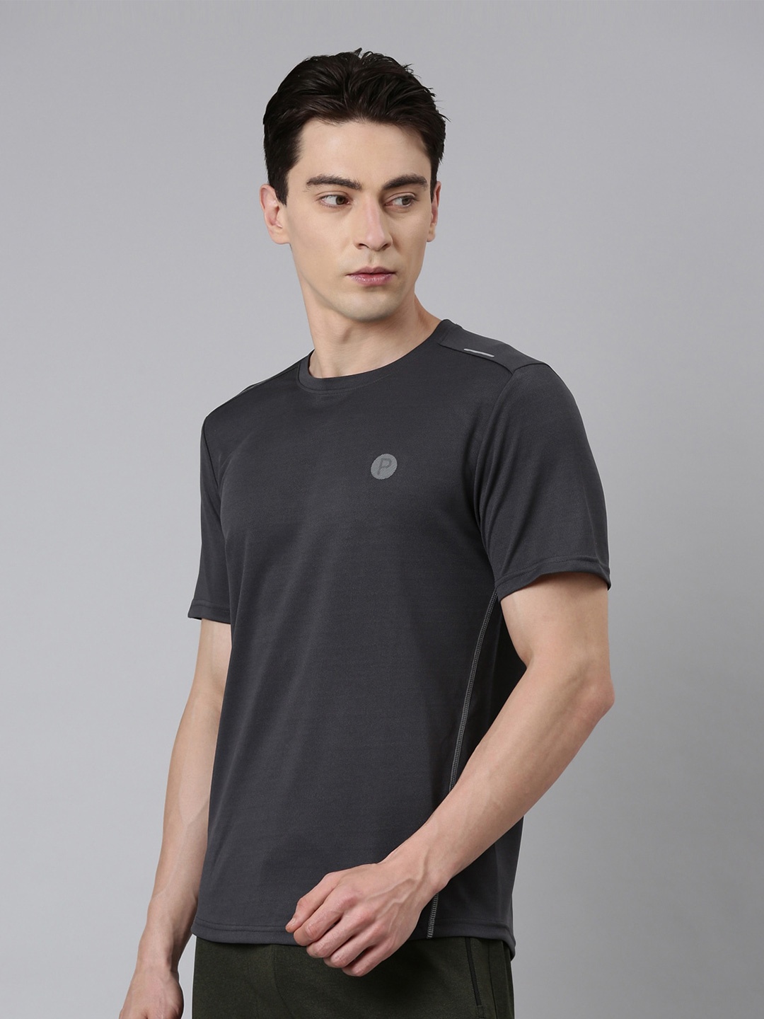 

Pepe Jeans Men Round Neck T-shirt, Grey