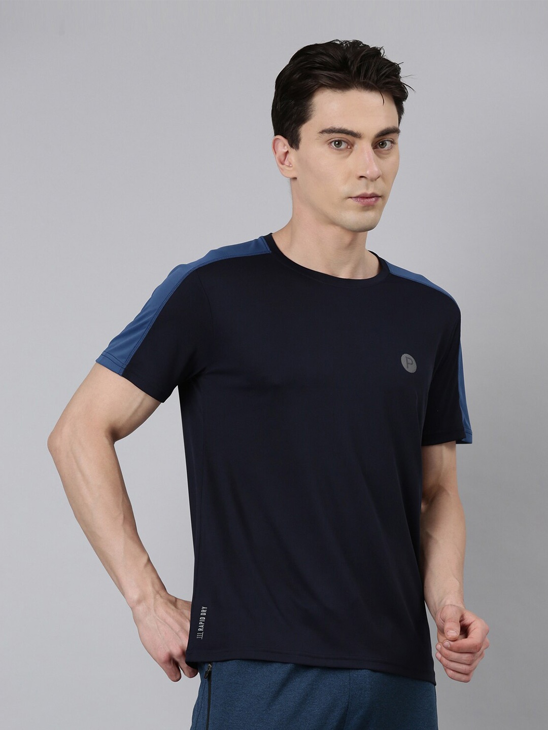 

Pepe Jeans Men Regular Fit T-shirt, Navy blue