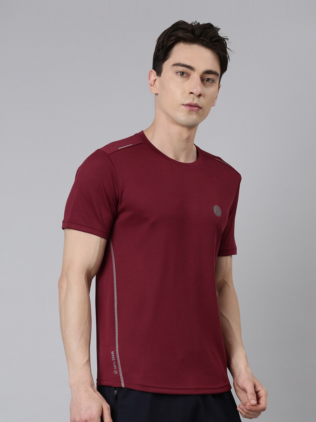

Pepe Jeans Men Round Neck T-shirt, Maroon