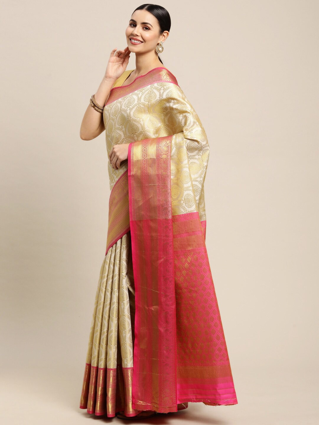 

Royal Rajgharana Saree Woven Design Zari Pure Silk Banarasi Saree, White