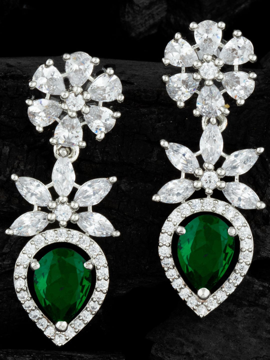 

Alamod Silver-Plated Leaf Shaped Drop Earrings, Green