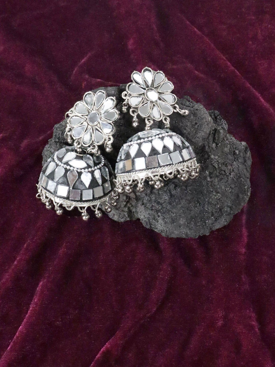 

VAGHBHATT Silver-Plated Dome Shaped Jhumkas, White