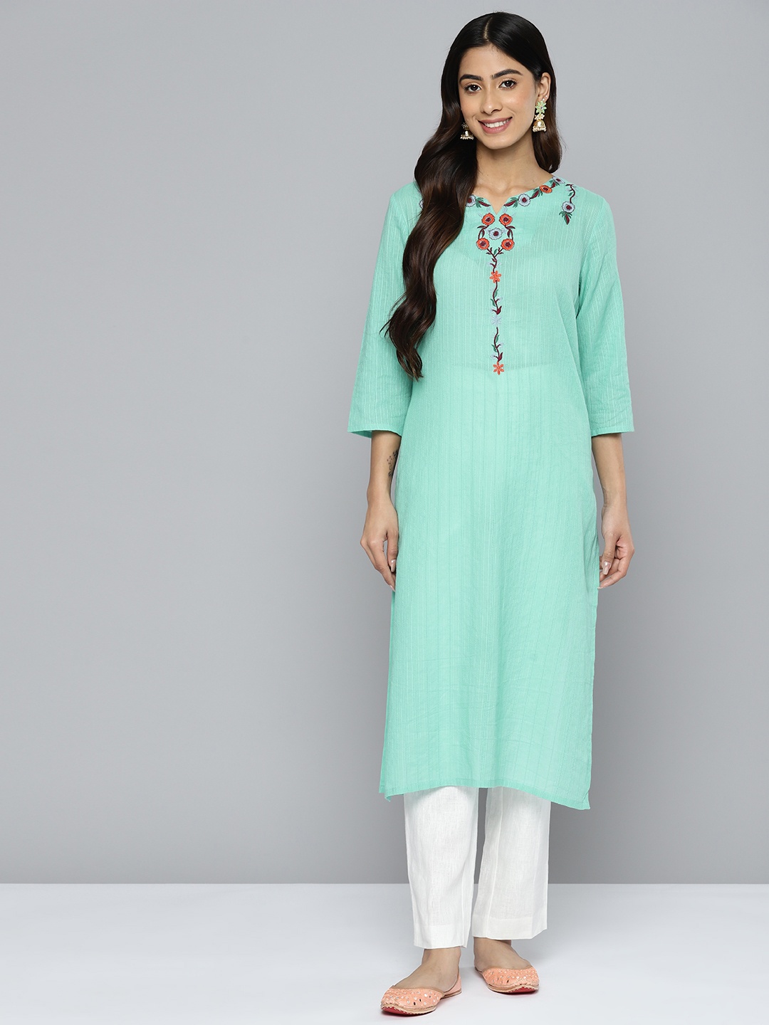 

HERE&NOW Floral Yoke Design Thread Work Detail Pure Cotton Straight Kurta, Turquoise blue