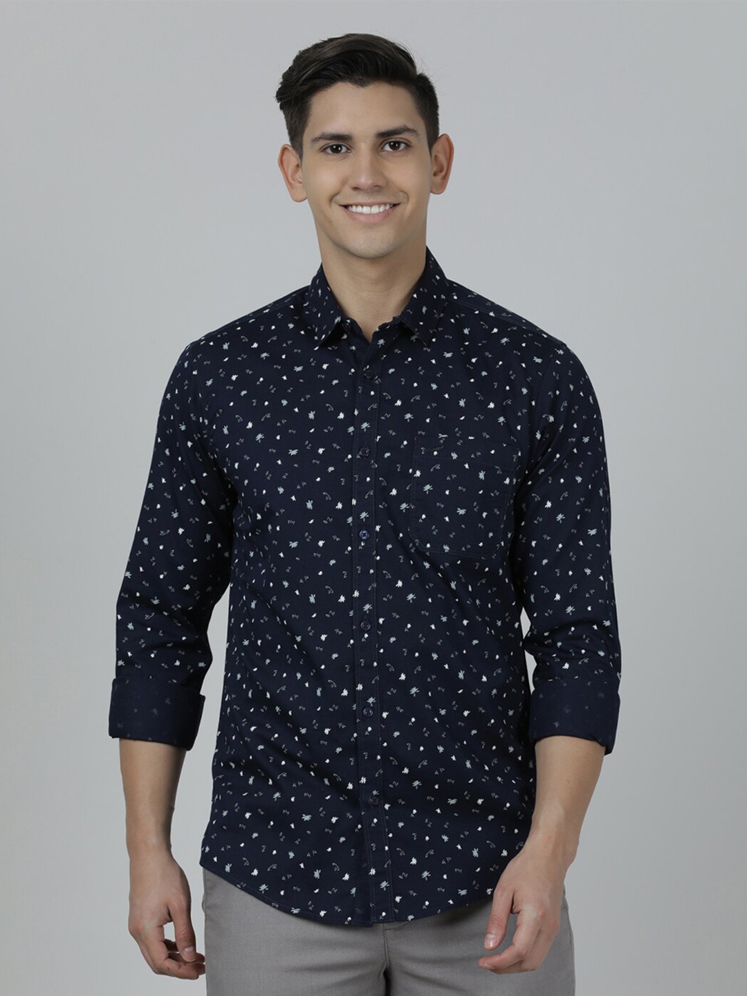

Crocodile Men Slim Fit Conversational Printed Casual Cotton Shirt, Navy blue