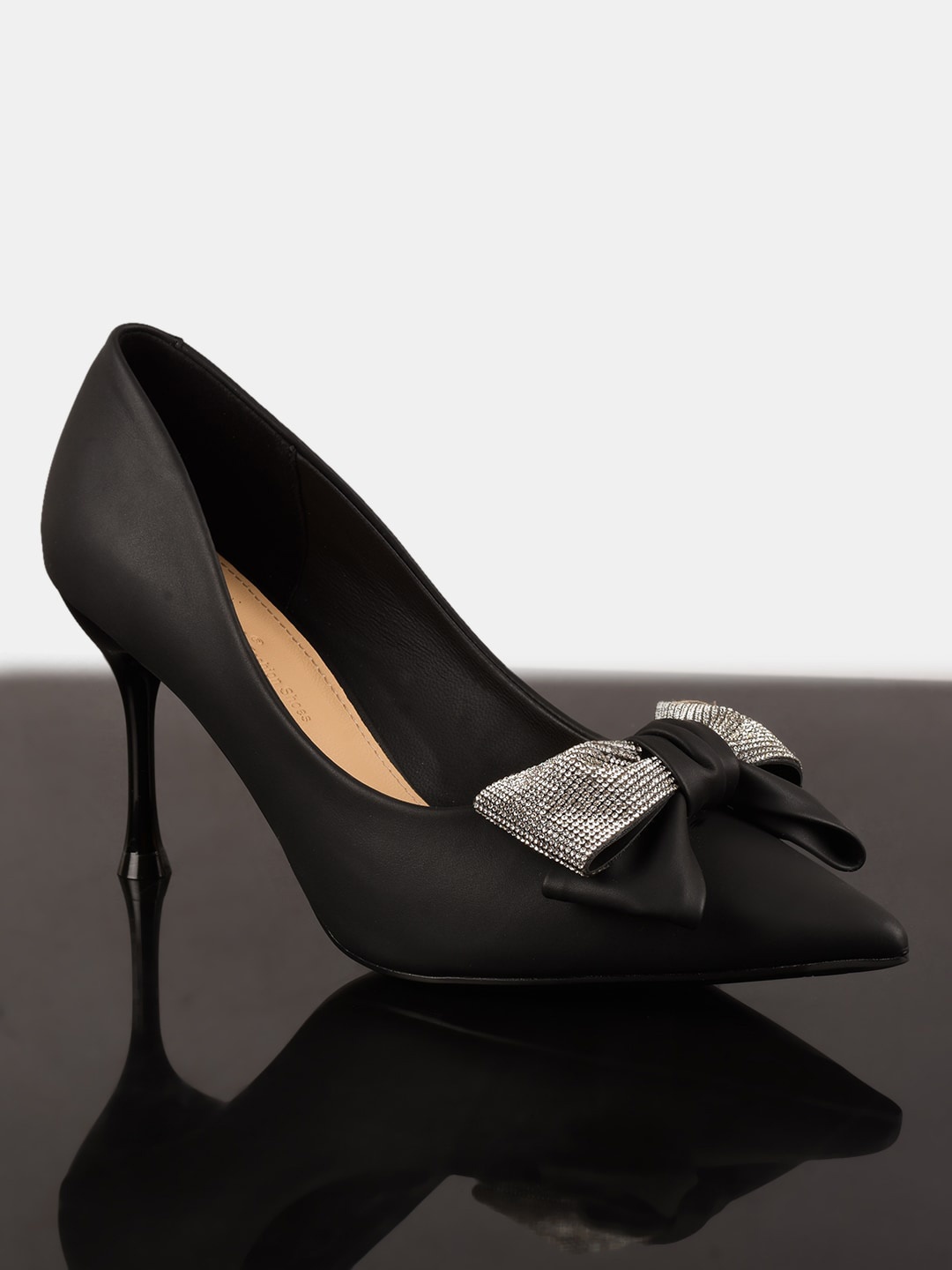 

BuckleUp Textured Stiletto Pumps With Bows, Black