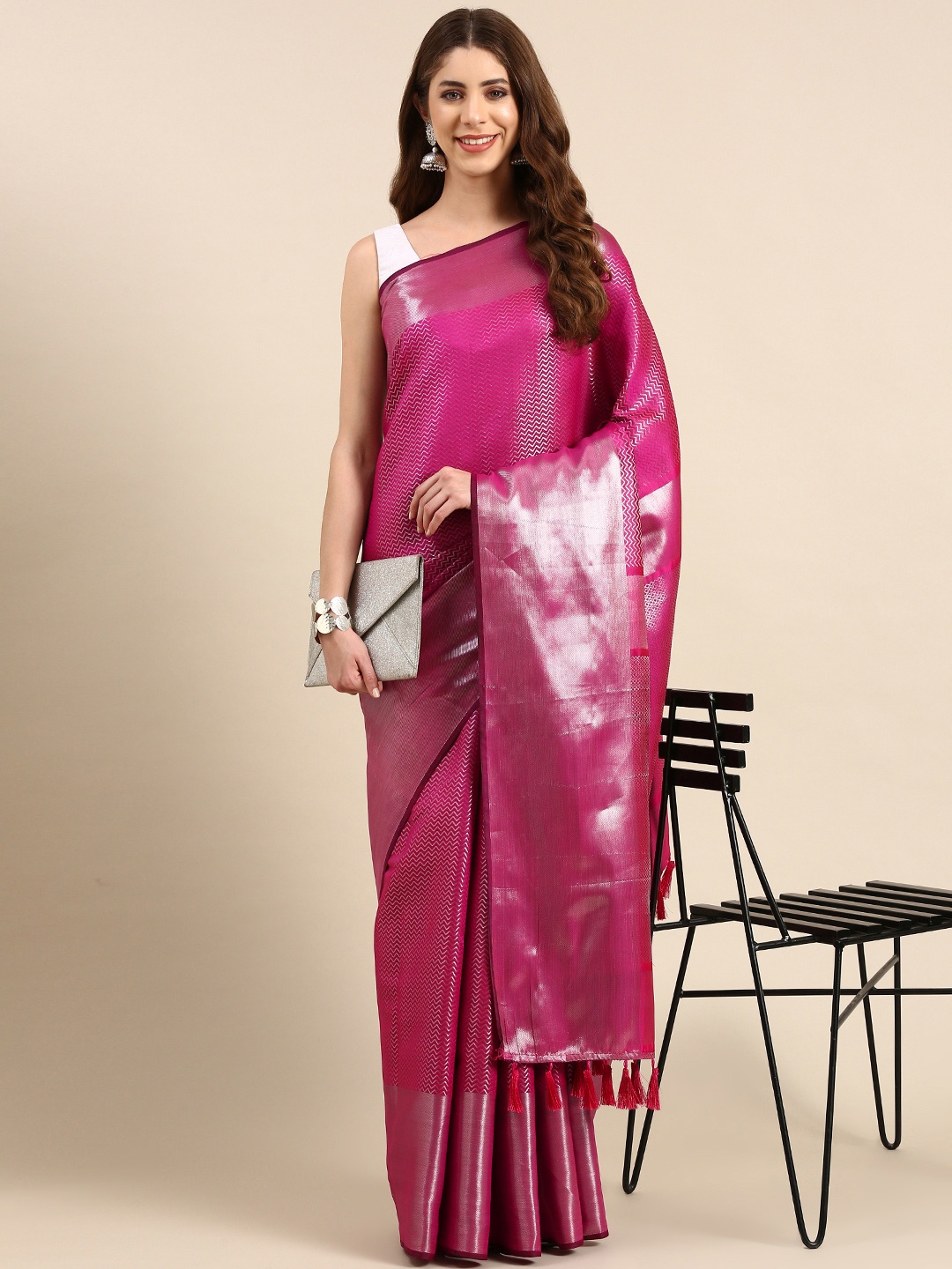 

Mitera Woven Design Zari Silk Blend Kanjeevaram Saree, Pink