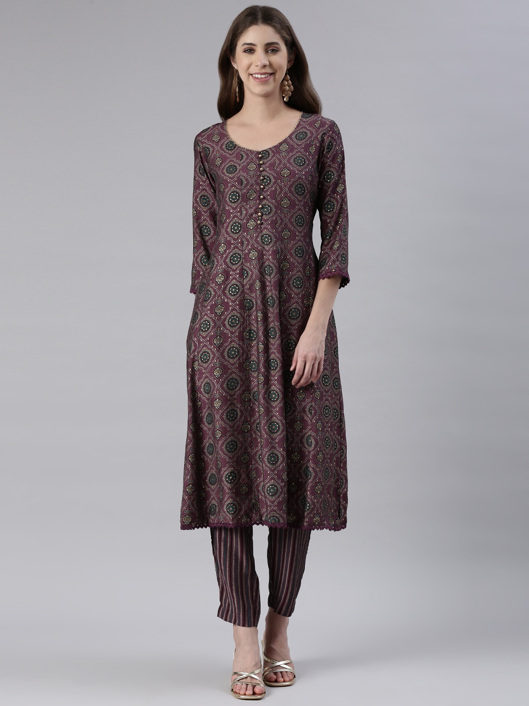 

ETIQUETTE Ethnic Motifs Printed Beads & Stones Kurta With Trousers, Purple